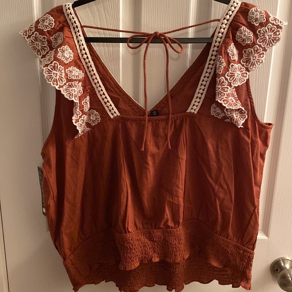 Broadway 38 Embroidered Ruffle Sleeveless Top Smocked Waist Dark Caramel Sz 2X - Picture 3 of 11